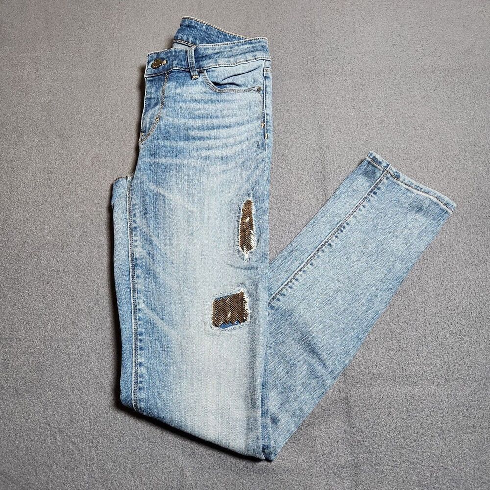 WHBM Jeans Women 2 Light Wash Classic Rise The Slim Beaded Detail